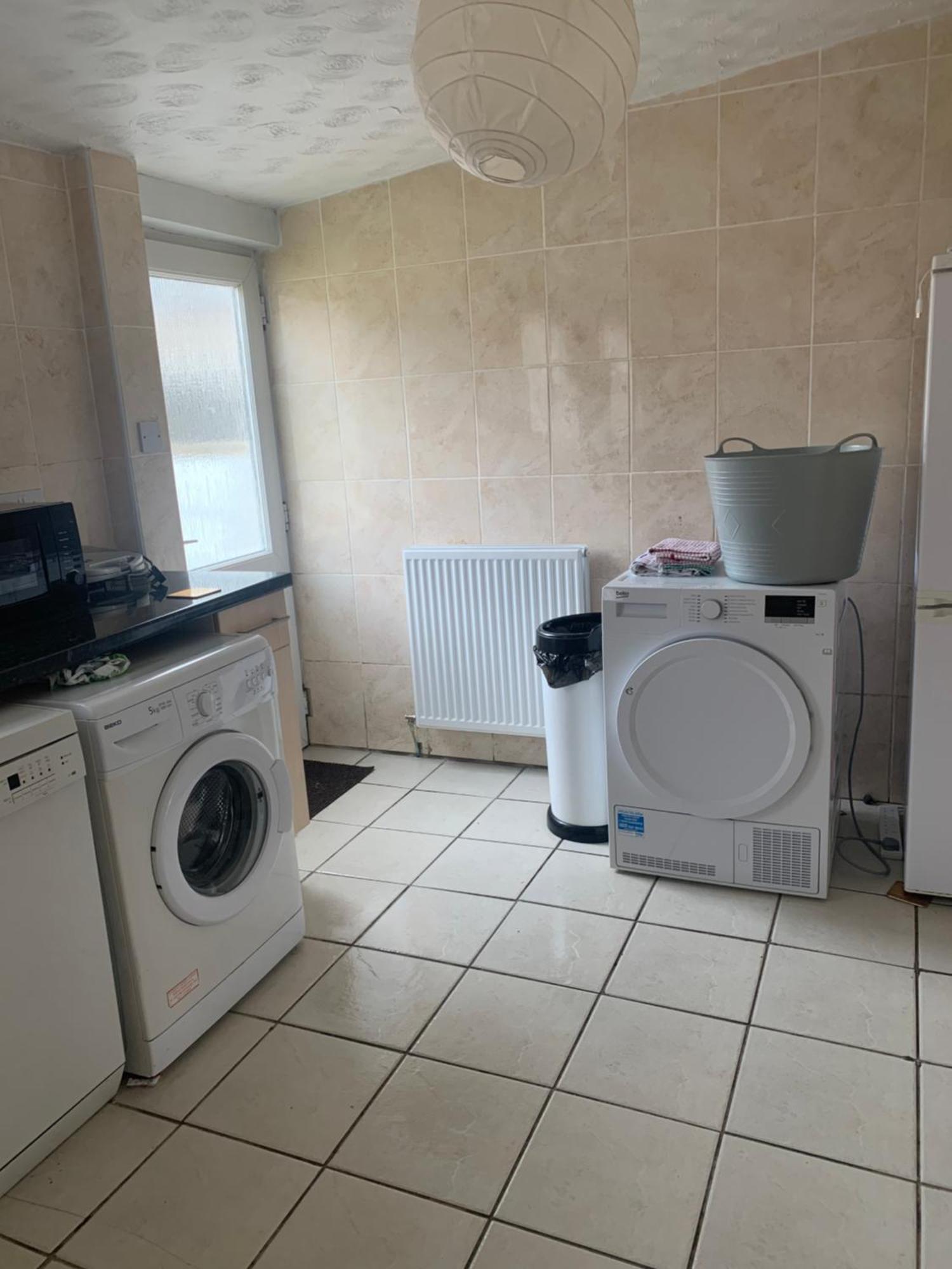 Room Only Guest Accommodation, Guest House Self Catering Bangor  Exterior foto
